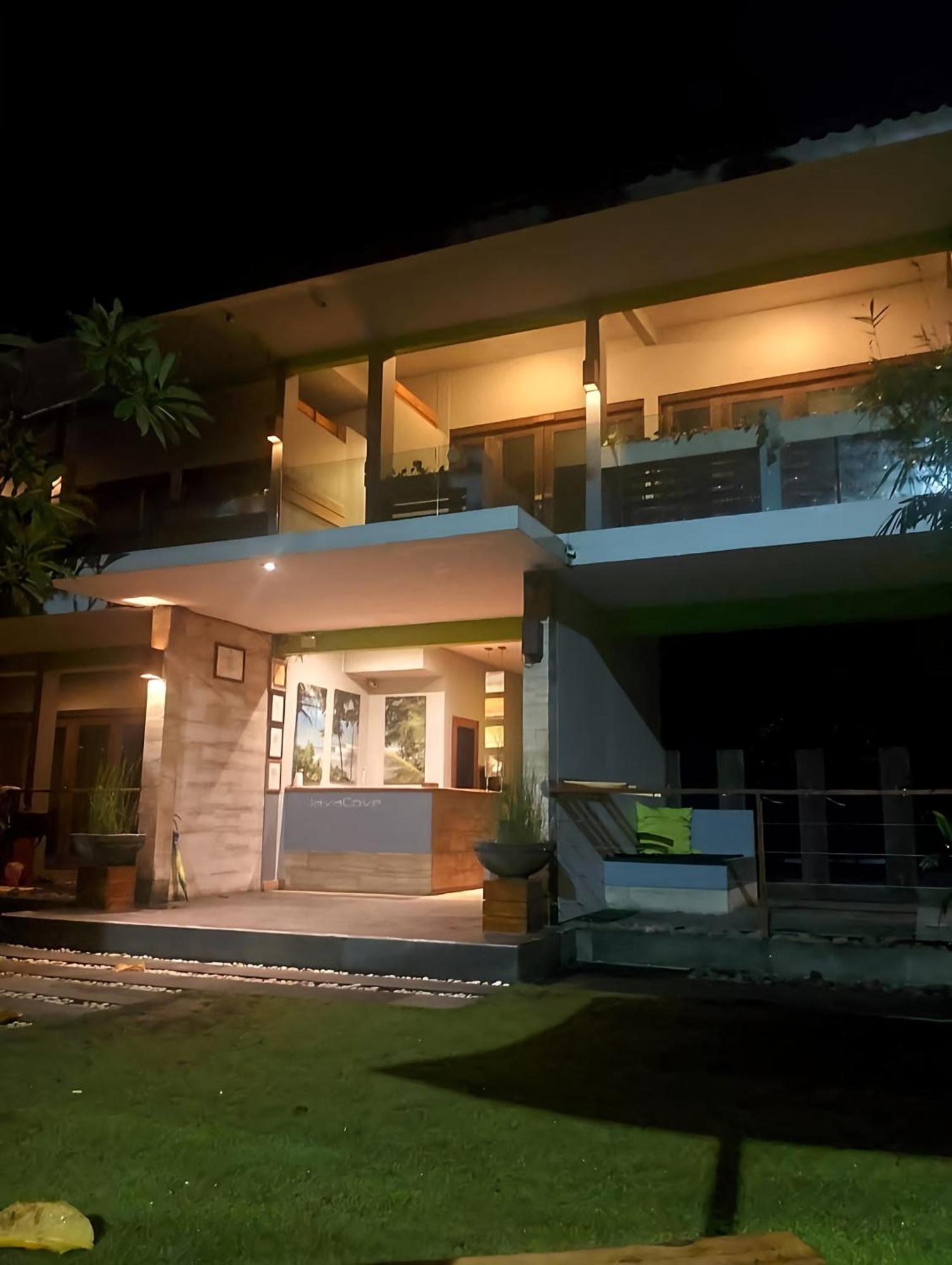 JavaCove Beach Hotel Batukaras Exterior foto